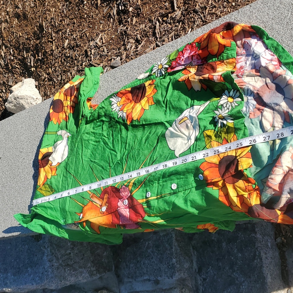 PLEASURES Verona Green Floral and Heart Men's Shirt Medium - Picture 8 of 9